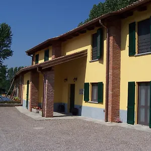 Cascina La Palazzina Bed & Breakfast