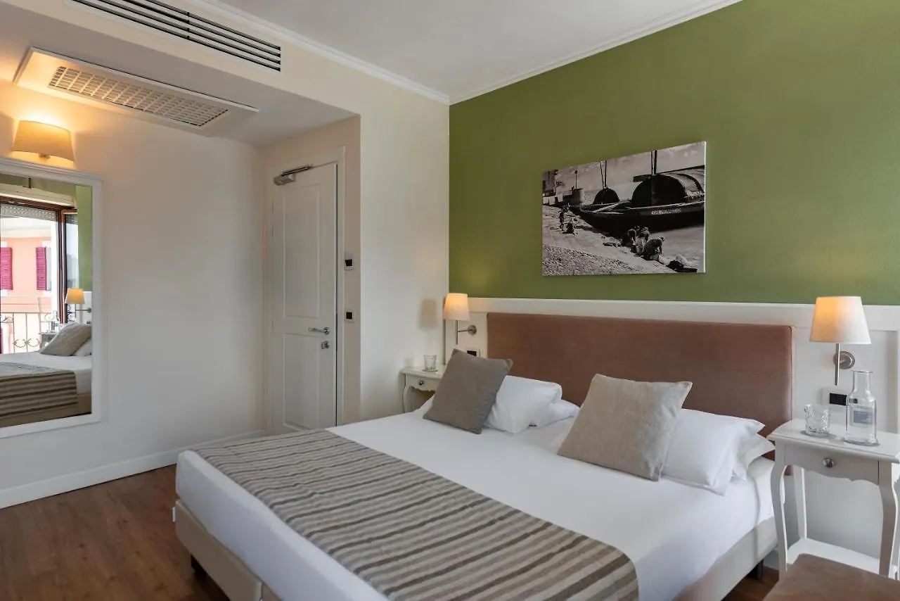 Hotel Garni Corona Menaggio