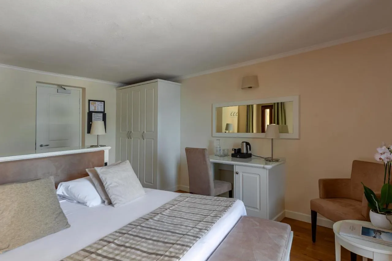 Hotel Garni Corona Menaggio Olaszország