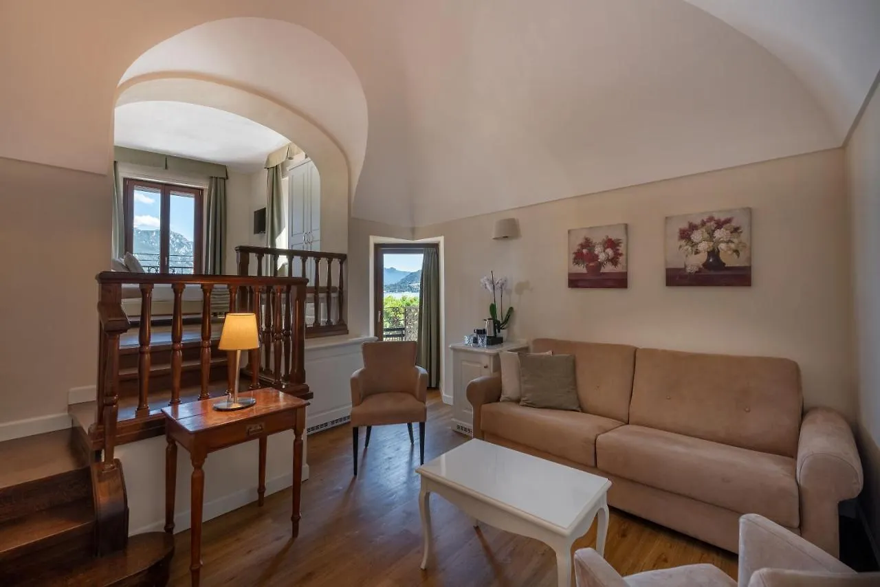 Hotel Garni Corona Menaggio 3*,