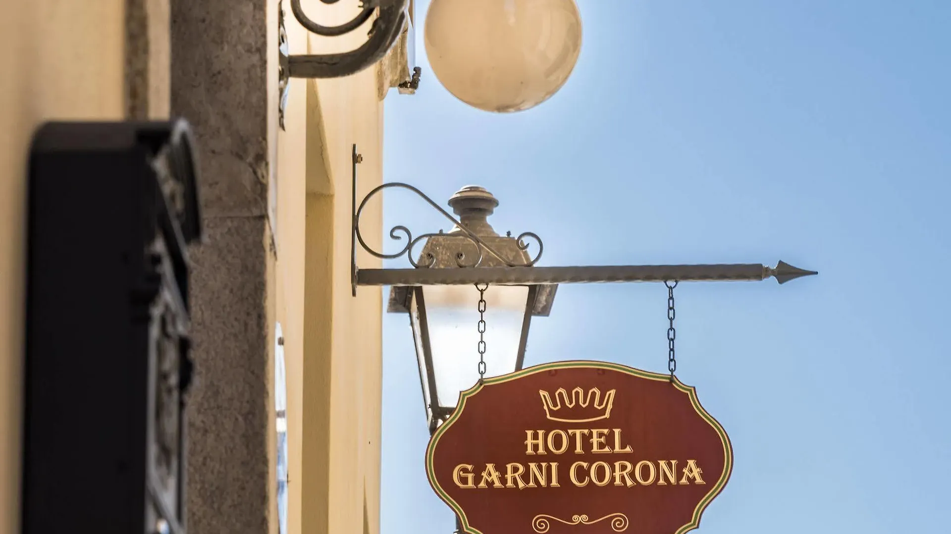 Hotel Garni Corona Menaggio 3*,  Olaszország