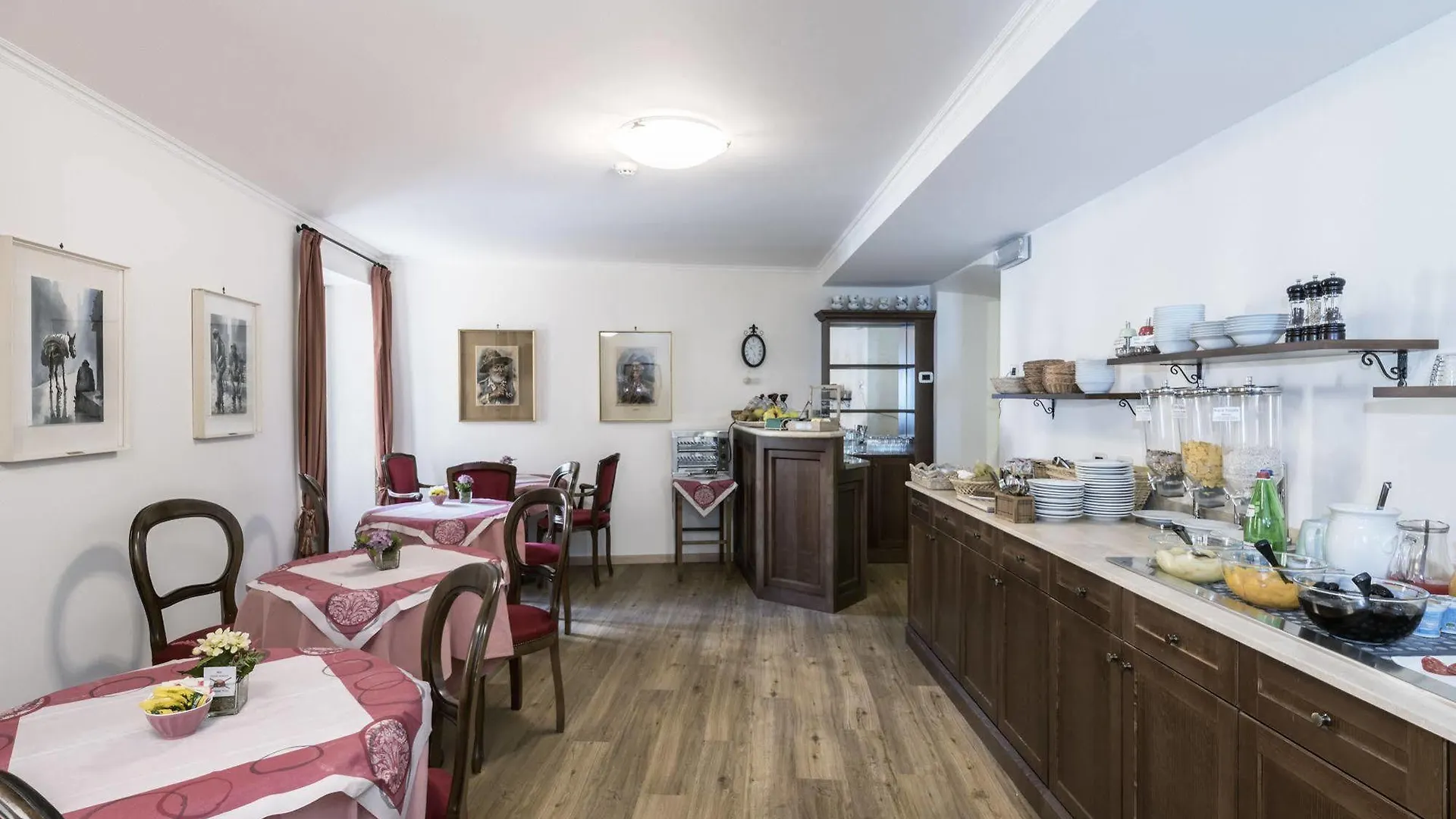 Hotel Garni Corona Menaggio